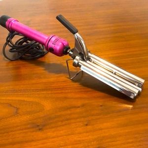 Hot Tools Triple Barrel Waver - EUC